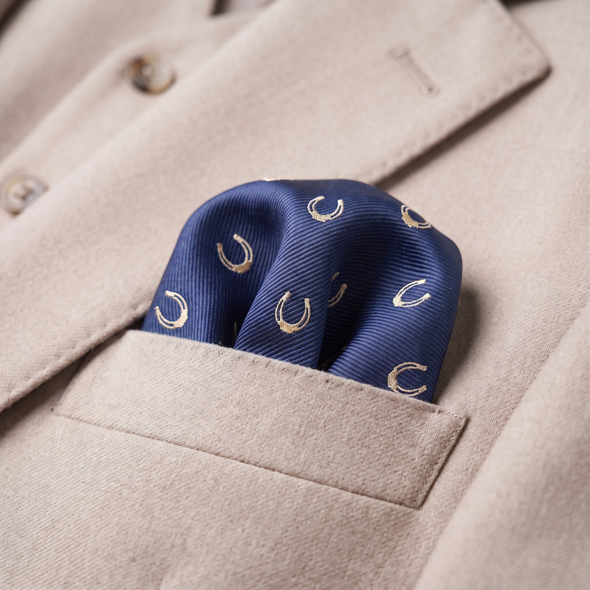 Horse Shoe Pocket Square