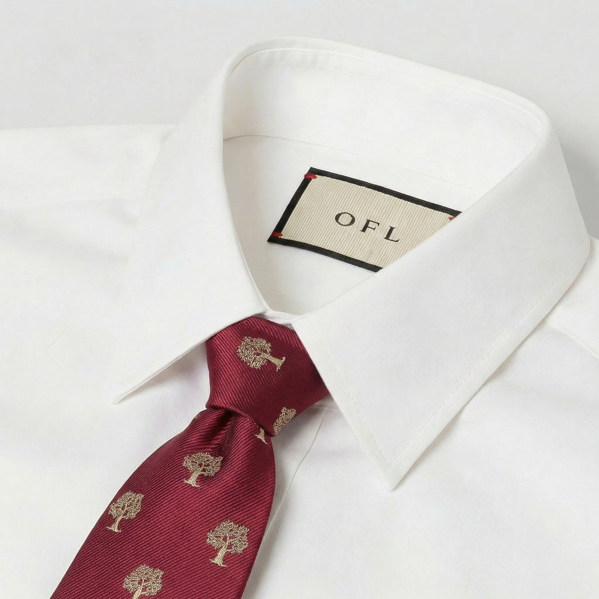 Tree Tie Red & Gold